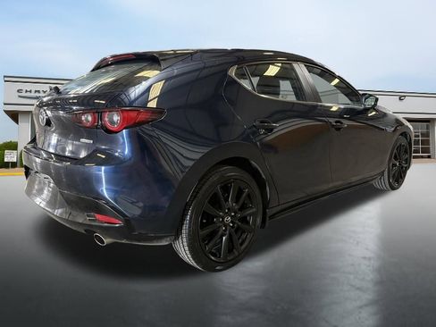Used 2024 MAZDA MAZDA3 s FWD image 5