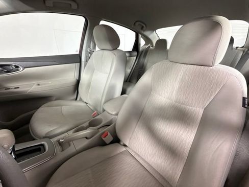 Used 2014 Nissan Sentra SV FWD image 16