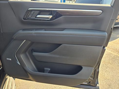 New 2026 Chevrolet Tahoe Premier w/ Sun And Tow Package image 7