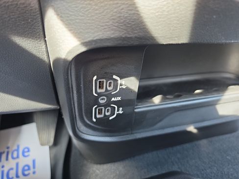 Used 2021 RAM 3500 Tradesman AWD/4WD image 34