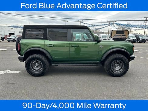 Used 2024 Ford Bronco Outer Banks image 9