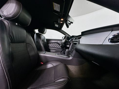 Used 2014 Ford Mustang Premium w/ Comfort Package RWD image 26