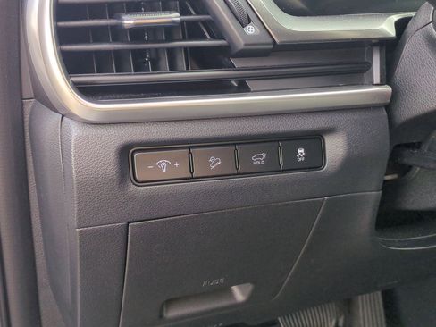 Used 2025 Kia Telluride S image 16