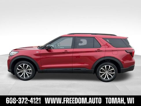 New 2026 Ford Explorer ST-Line AWD/4WD image 13