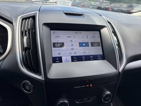 Used 2019 Ford Edge SEL w/ Equipment Group 201A AWD/4WD image 27