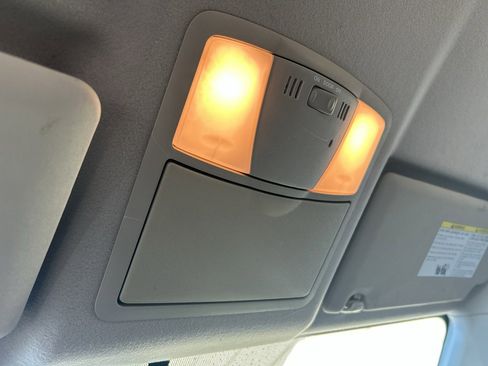 Used 2015 Nissan Rogue S w/ Convenience Package image 27