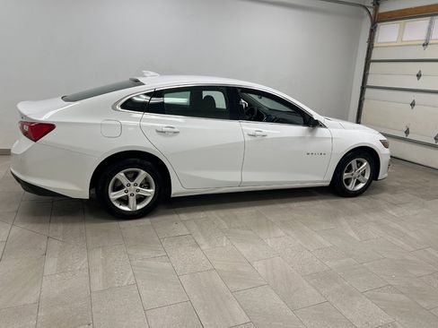 Used 2023 Chevrolet Malibu LT image 14