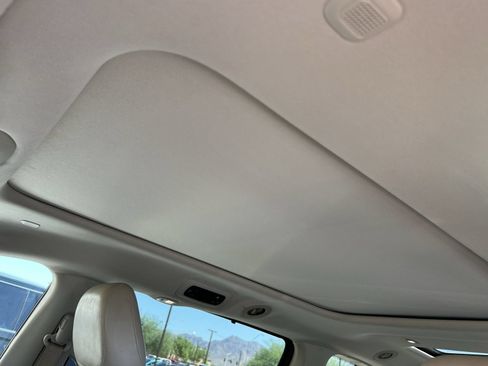 Used 2021 Chrysler Pacifica Limited w/ Premium & Safety Sphere Group AWD/4WD image 12