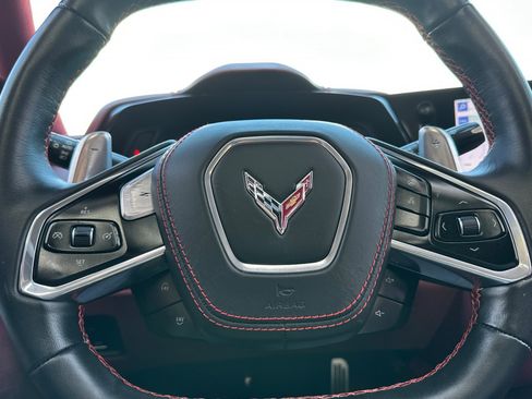 Used 2022 Chevrolet Corvette Stingray Premium Conv w/ Z51 Performance Package RWD image 36