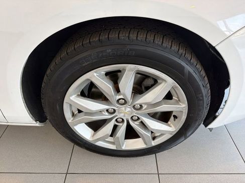 Used 2020 Chevrolet Impala LT image 14