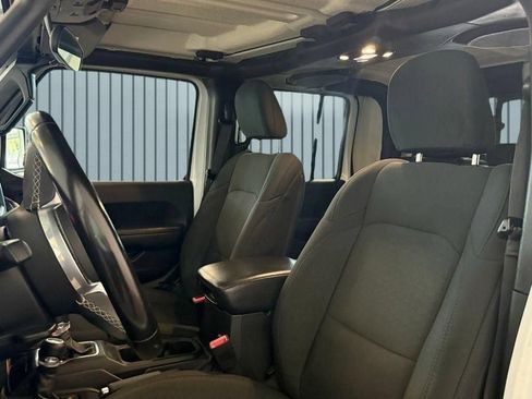 Used 2020 Jeep Gladiator Sport w/ Quick Order Package 24S AWD/4WD image 20