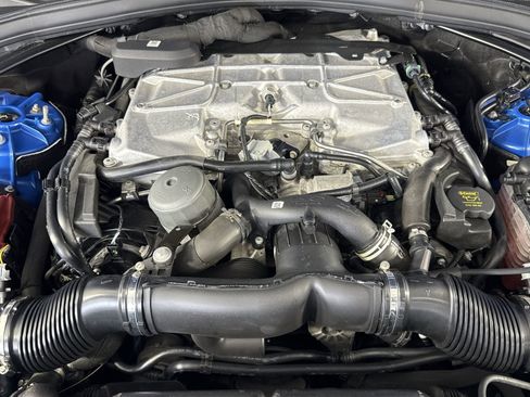 Used 2021 Jaguar F-PACE SVR image 28