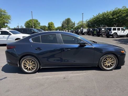 Used 2020 MAZDA MAZDA3 AWD Sedan w/ Select Package image 2