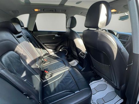 Used 2017 Audi Q5 2.0T Premium Plus w/ Technology Package image 16