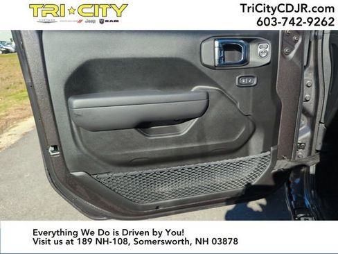 New 2026 Jeep Wrangler Sport S image 10