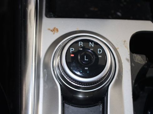 Used 2023 Ford Explorer XLT w/ Equipment Group 202A image 28