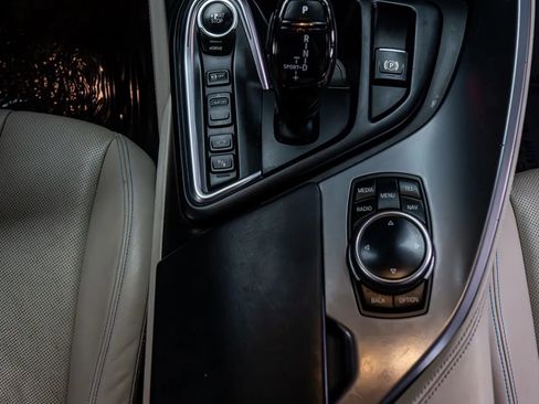 Used 2014 BMW i8 AWD/4WD image 20