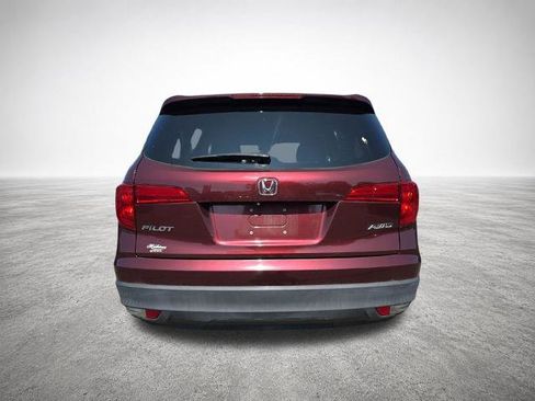 Used 2018 Honda Pilot EX image 6