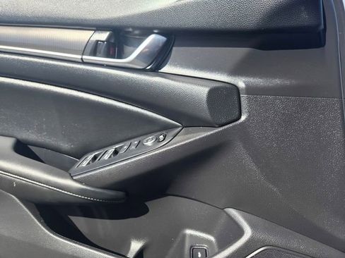 Used 2022 Honda Accord Sport image 14