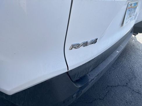 Used 2023 Toyota RAV4 XLE image 18