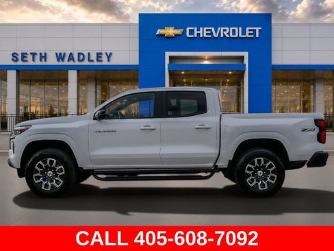 Used 2023 Chevrolet Colorado Z71 w/ Z71 Convenience Package 2 AWD/4WD image 76