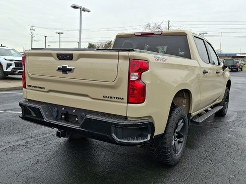 Certified 2022 Chevrolet Silverado 1500 Custom Trail Boss w/ LPO, Dark Essentials Package image 6