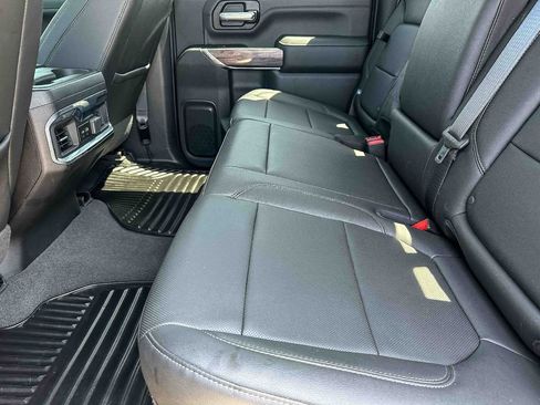 Used 2022 Chevrolet Silverado 2500 LTZ w/ LTZ Texas Edition AWD/4WD image 18