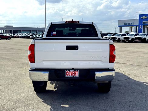 Used 2020 Toyota Tundra SR5 w/ SR5 Upgrade Package image 8