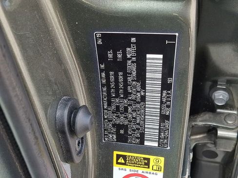 Used 2019 Toyota Highlander XLE AWD/4WD image 31