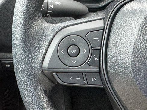 Used 2026 Toyota Corolla LE FWD image 25