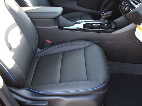 New 2026 Buick Envista Sport Touring w/ Convenience I Package image 18