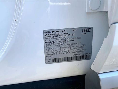 Used 2021 Audi Q5 2.0T Premium w/ Convenience Package AWD/4WD image 37