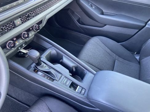 Used 2025 Honda Accord LX image 24