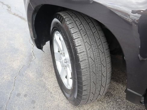 Used 2015 GMC Acadia SLE FWD image 21