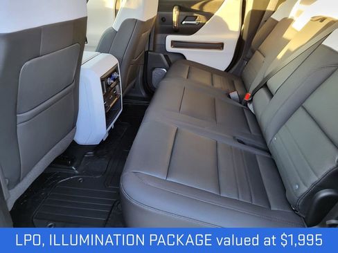 New 2024 GMC Hummer EV 2X w/ Extreme Off-Road Package image 4