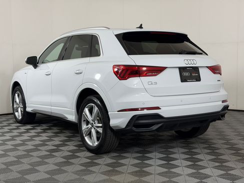 Certified 2024 Audi Q3 2.0T Premium Plus w/ Premium Plus Package AWD/4WD image 3