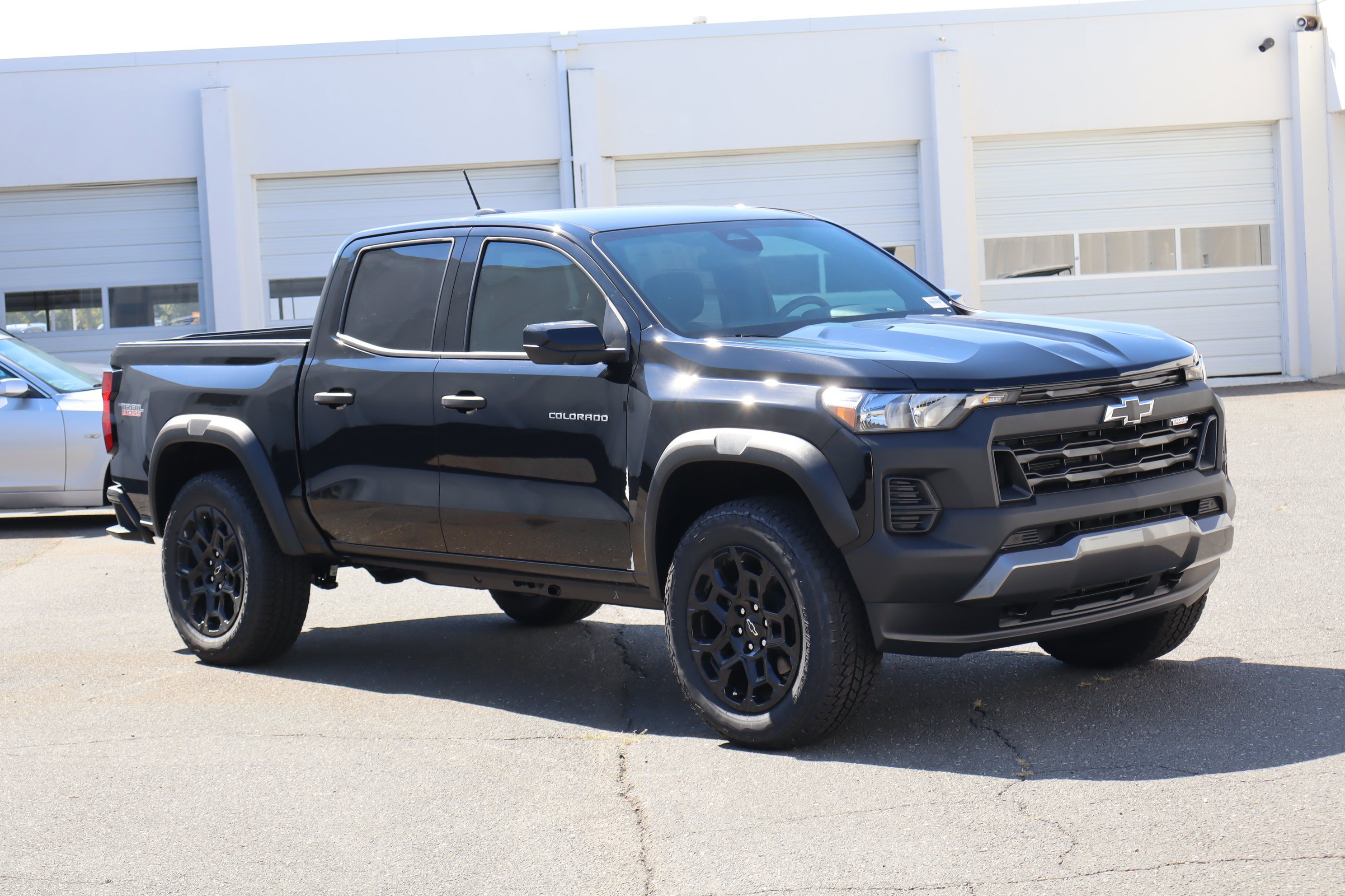 New 2026 Chevrolet Colorado Trail Boss AWD/4WD image 2