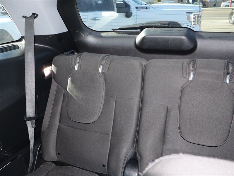 Used 2021 Ford Explorer XLT AWD/4WD image 19