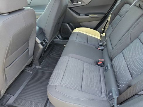 New 2026 Chevrolet Equinox LT FWD image 17