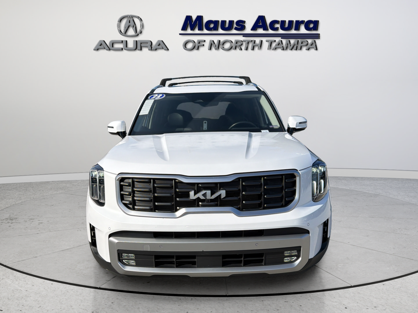 Used 2023 Kia Telluride SX FWD image 3