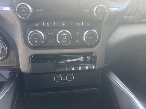 Used 2022 RAM 1500 Laramie w/ Sport Appearance Package image 17