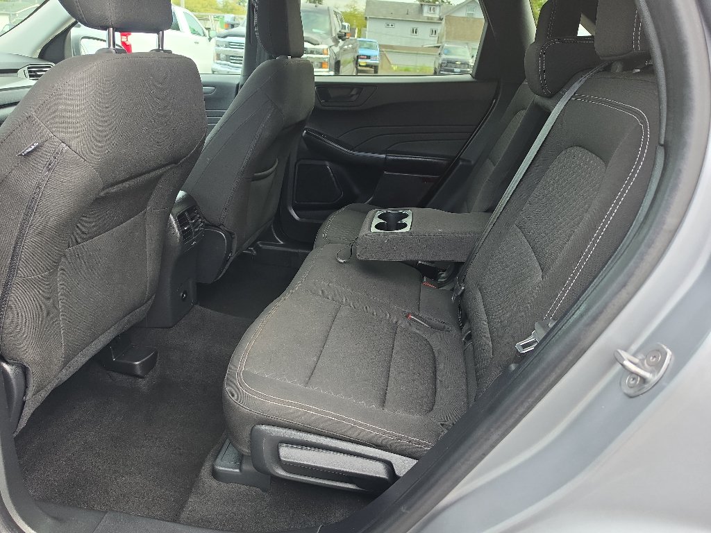 Used 2024 Ford Escape Active AWD/4WD image 18