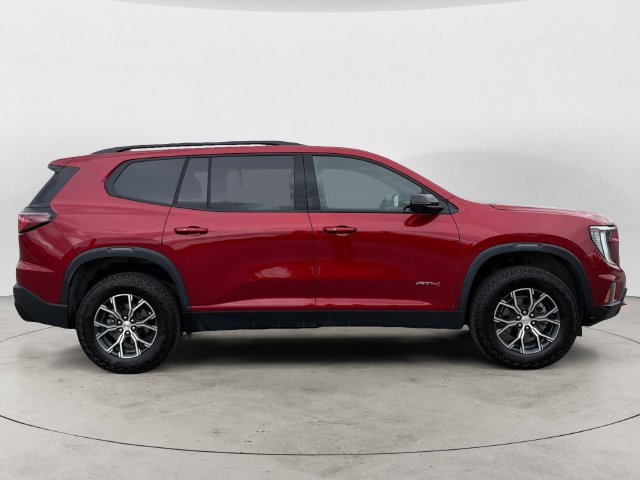 Used 2026 GMC Acadia AT4 w/ Luxury Package AWD/4WD image 4