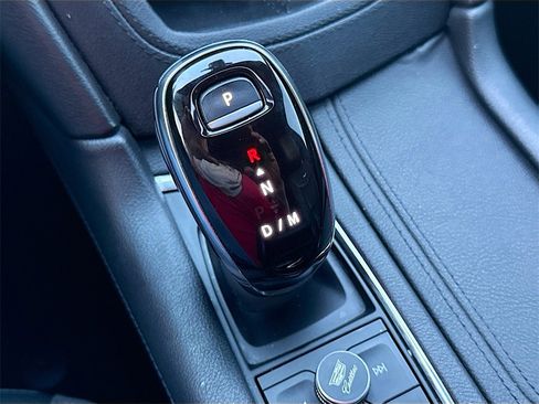 Used 2021 Cadillac XT6 Premium Luxury image 18