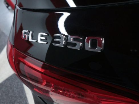 Used 2022 Mercedes-Benz GLE 350 4MATIC SUV image 37