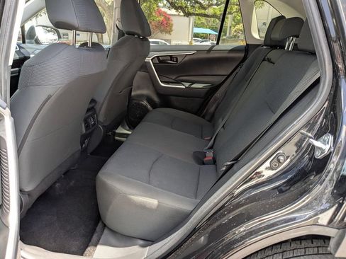 Used 2025 Toyota RAV4 LE AWD/4WD image 23