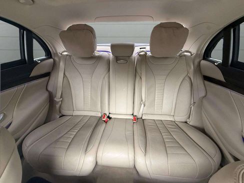 Used 2019 Mercedes-Benz S 560 4MATIC Sedan image 45
