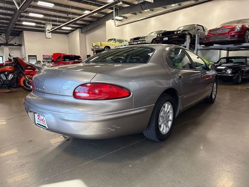 Used 1998 Chrysler Concorde LX image 27