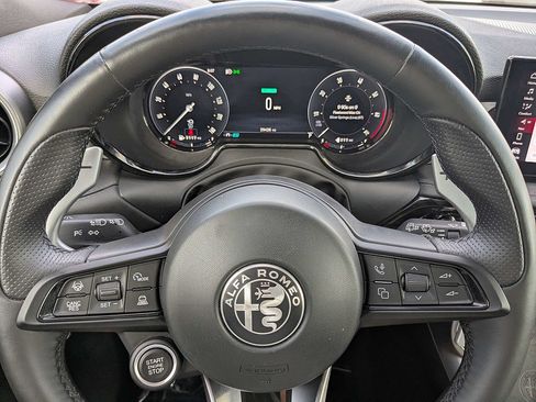 Used 2024 Alfa Romeo Tonale Veloce w/ Active Assist Package AWD/4WD image 30
