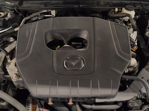 Used 2023 MAZDA MAZDA3 s FWD image 30
